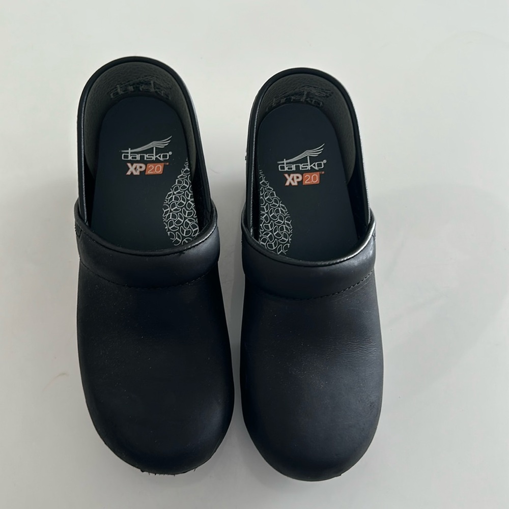 Worn twice dansko xp 2.0 size 36